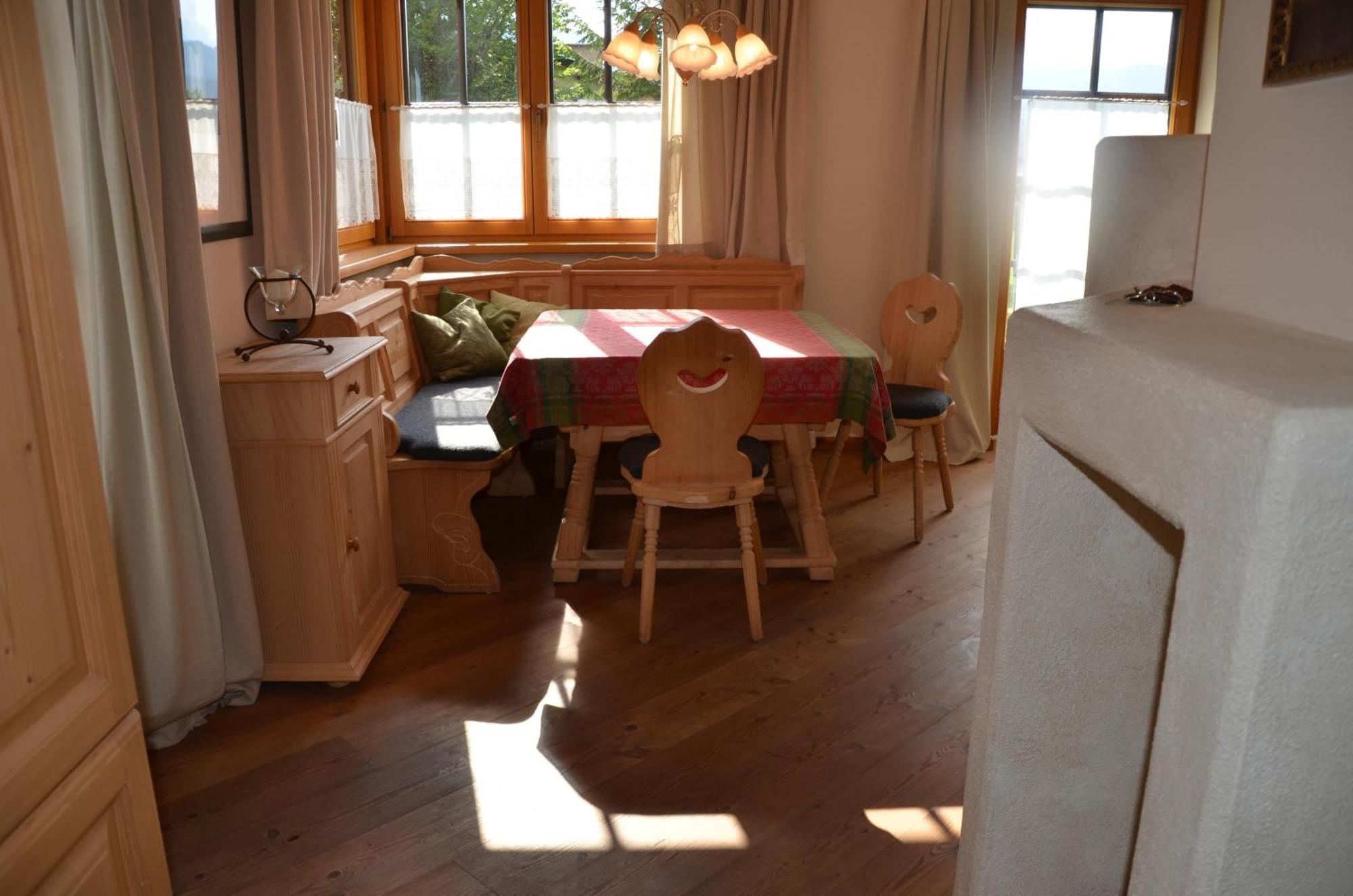 Ferienwohnung Haus Enzian Seefeld in Tirol Exterior foto